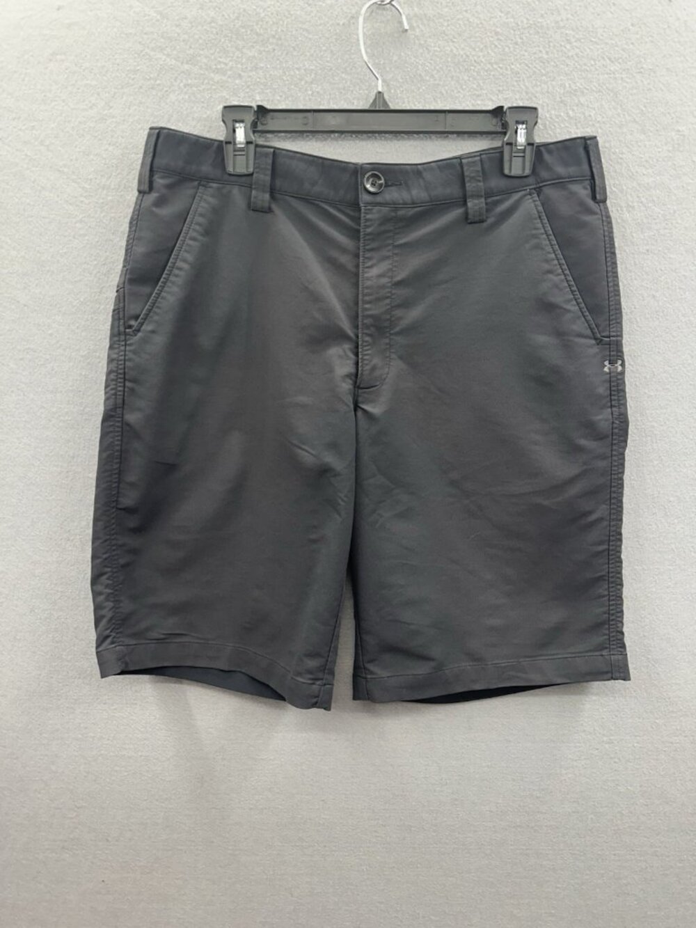 Under Armour Shorts Mens Sz 34 Black Leaderboard Golf Shorts Performance Stretch